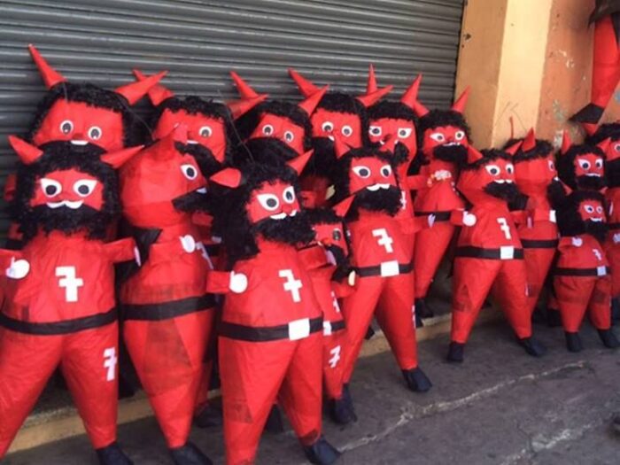 Cada 7 de diciembre los guatemaltecos realizan la tradicional quema del Diablo