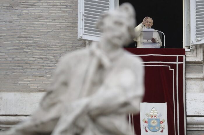 El papa expresa esperanzas a pesar de la pandemia