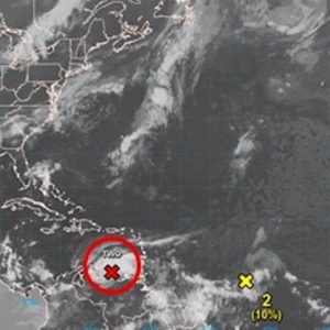 Depresión tropical Dos se encuentra frente a costas de Venezuela