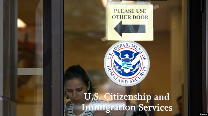 En 2022 EE.UU. otorga la ciudadanía a número récord de migrantes