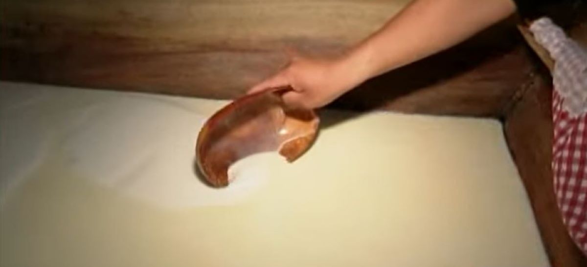 Técnica para elaborar mantequilla de costal de San Pedro Pinula, Jalapa
