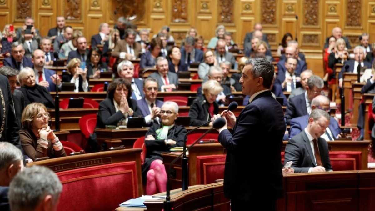 El Senado francés aprueba, el proyecto de ley de inmigración en una versión endurecida con respecto a la del gobierno. Foto: AFP