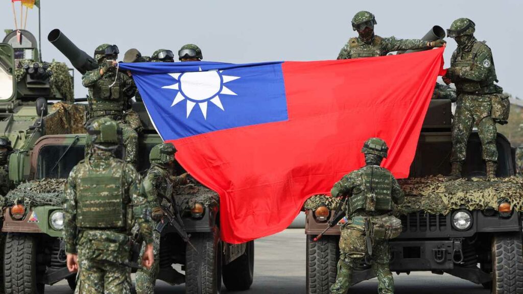 China amenazó con represalias a las empresas implicadas en la venta de armas a Taiwán, tras el visto bueno de EE.UU. Foto: AFP