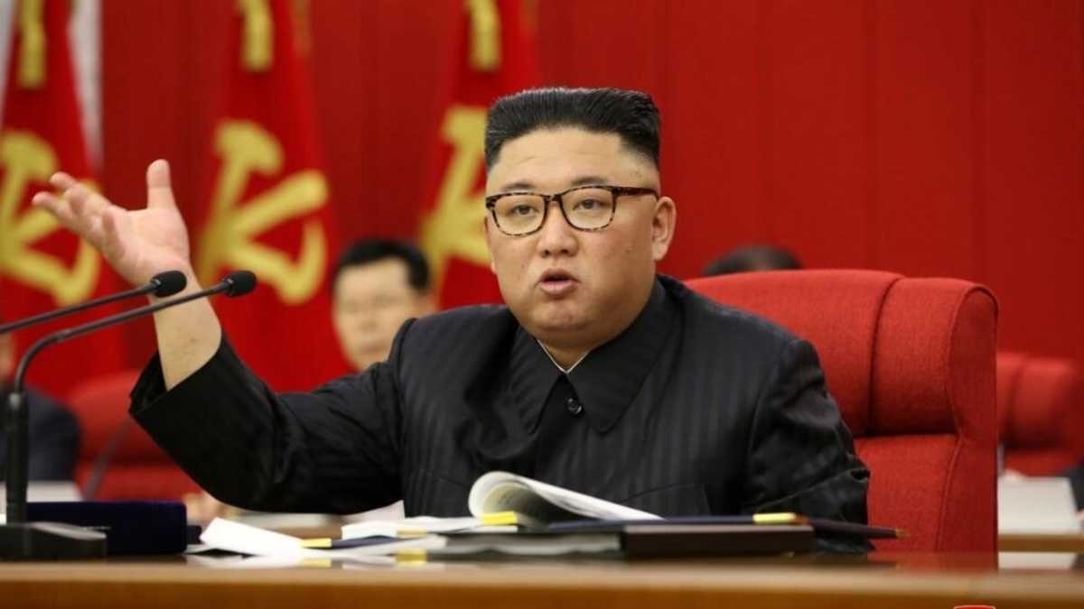 El líder de Corea del Norte Kim Jong Un instó a “nivelar” los estándares de vida dentro del país. Foto: AFP