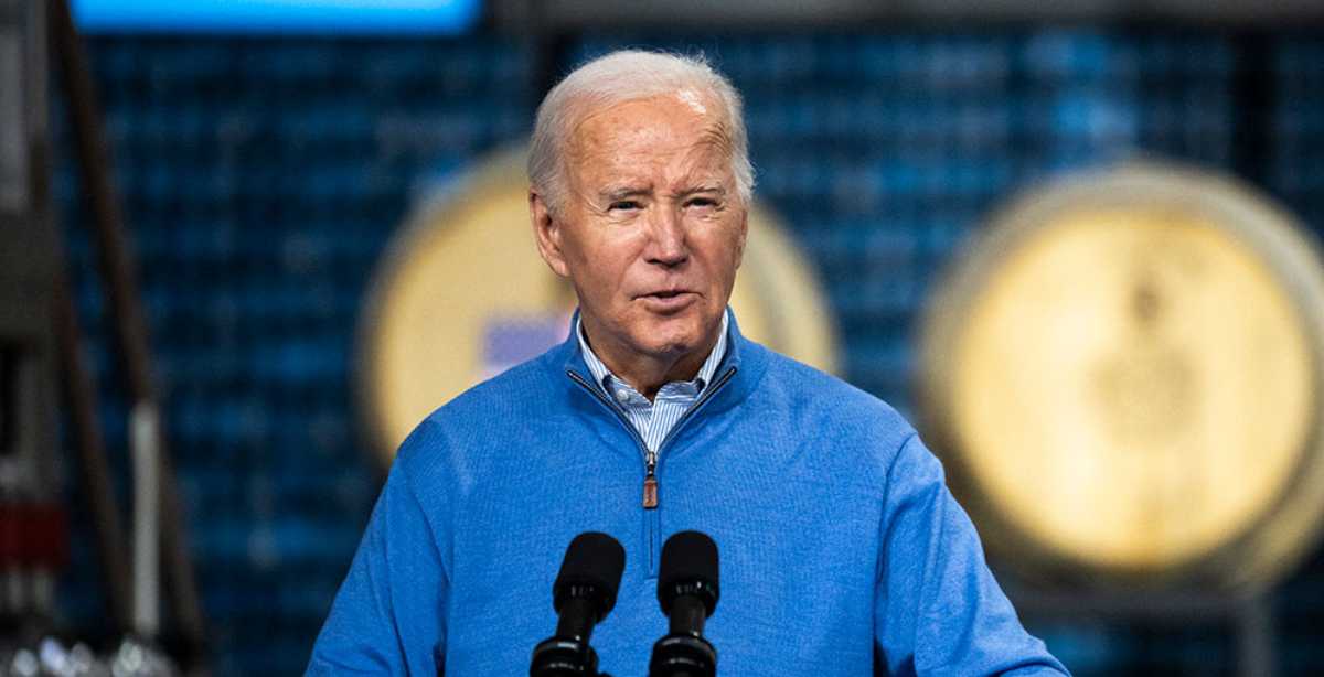 El presidente de EE.UU. Joe Biden, anunció una moratoria en la construcción de nuevas terminales de exportación de gas natural licuado. Foto: AFP