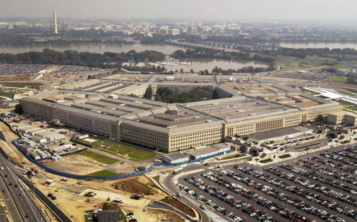 El Departamento de Energía estadounidense anunció que se instalarán paneles solares en el tejado del Pentágono, Foto: AFP