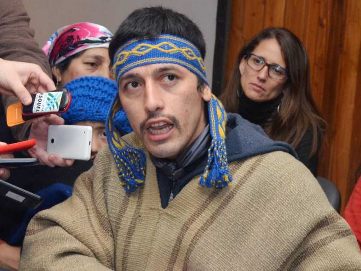 El dirigente de la comunidad indígena mapuche Facundo Jones Huala fue extraditado de Argentina a Chile. Foto: AFP