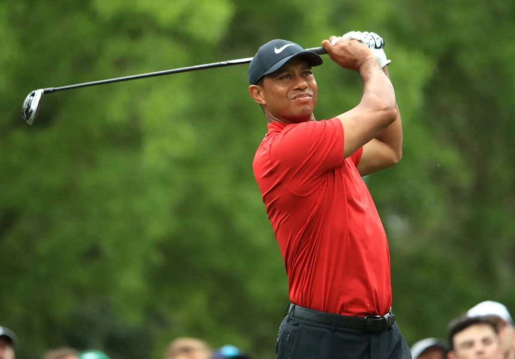 Tiger Woods dijo que ponía fin a su larga asociación con Nike, culminando una lucrativa relación de casi tres décadas. Foto: AFP