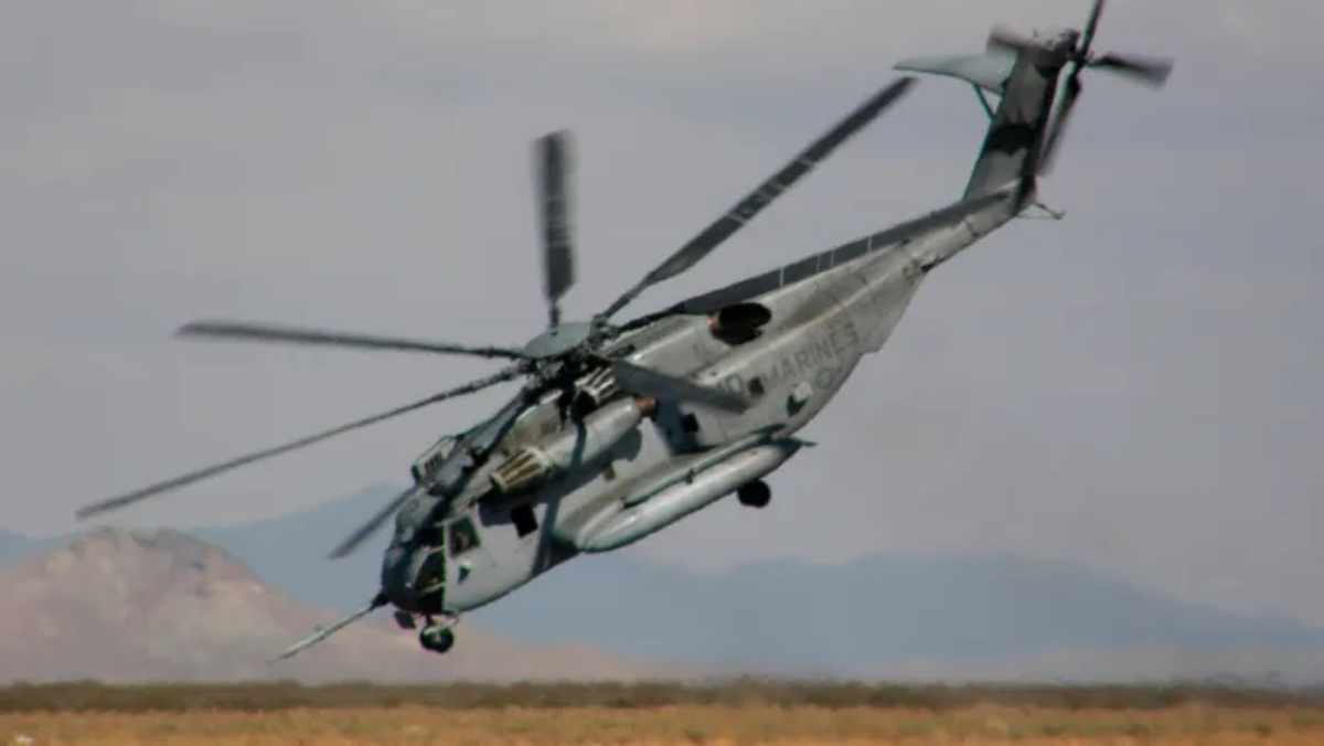 Equipos de búsqueda y rescate de California están buscando un helicóptero desaparecido con cinco infantes de marina a bordo. Foto: AFP