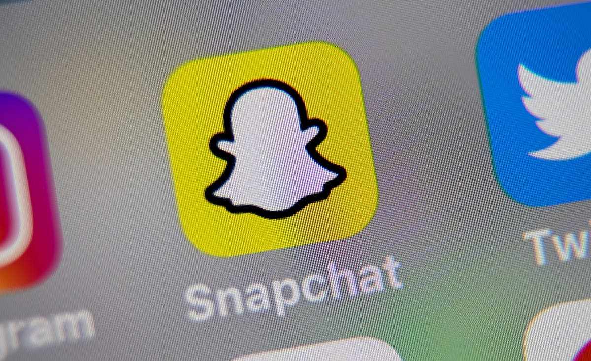 La compañía Snap, que gestiona la plataforma Snapchat, anunció que despediría alrededor del 10 por ciento de su personal. Foto: AFP