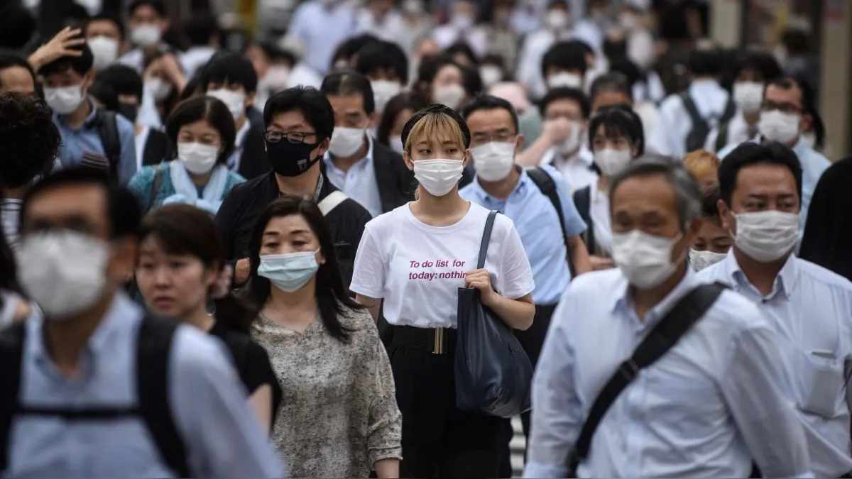 El gobierno japonés intentó, calmar los temores vinculados con un reciente brote de infecciones graves causadas por una bacteria. Foto: AFP