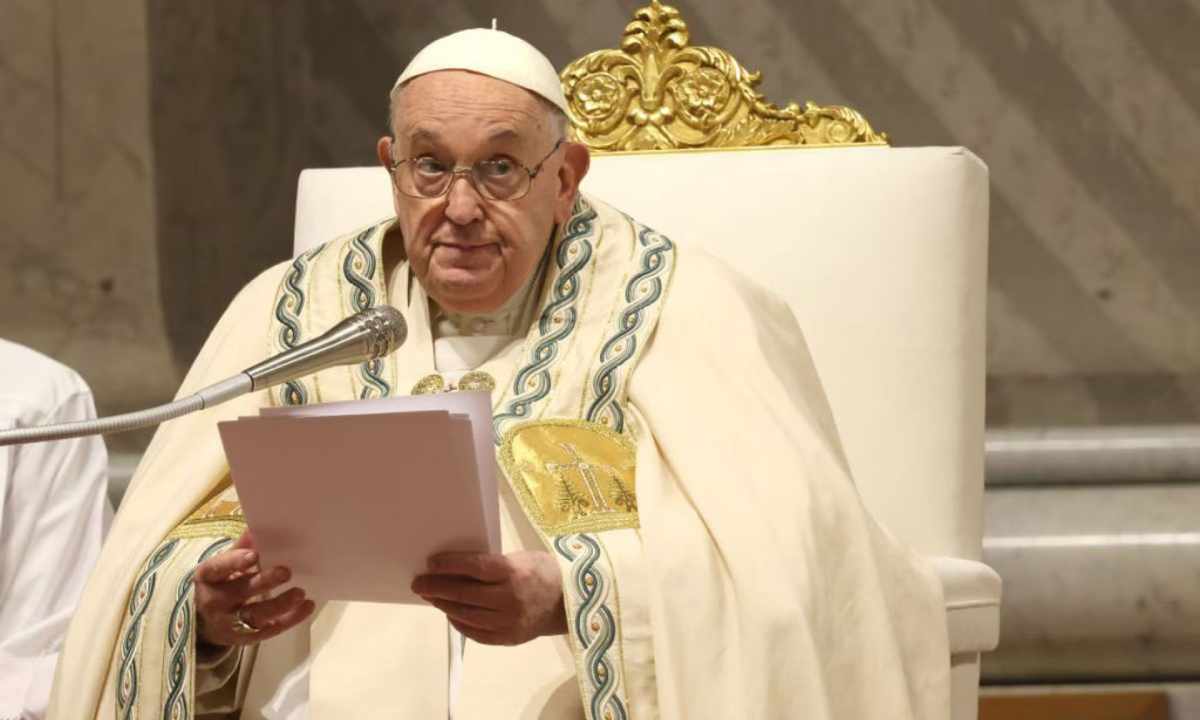 El Vaticano publicó un nuevo texto dedicado al respeto de la “dignidad humana” en el que denuncia el aborto y la teoría del género. Foto: AFP
