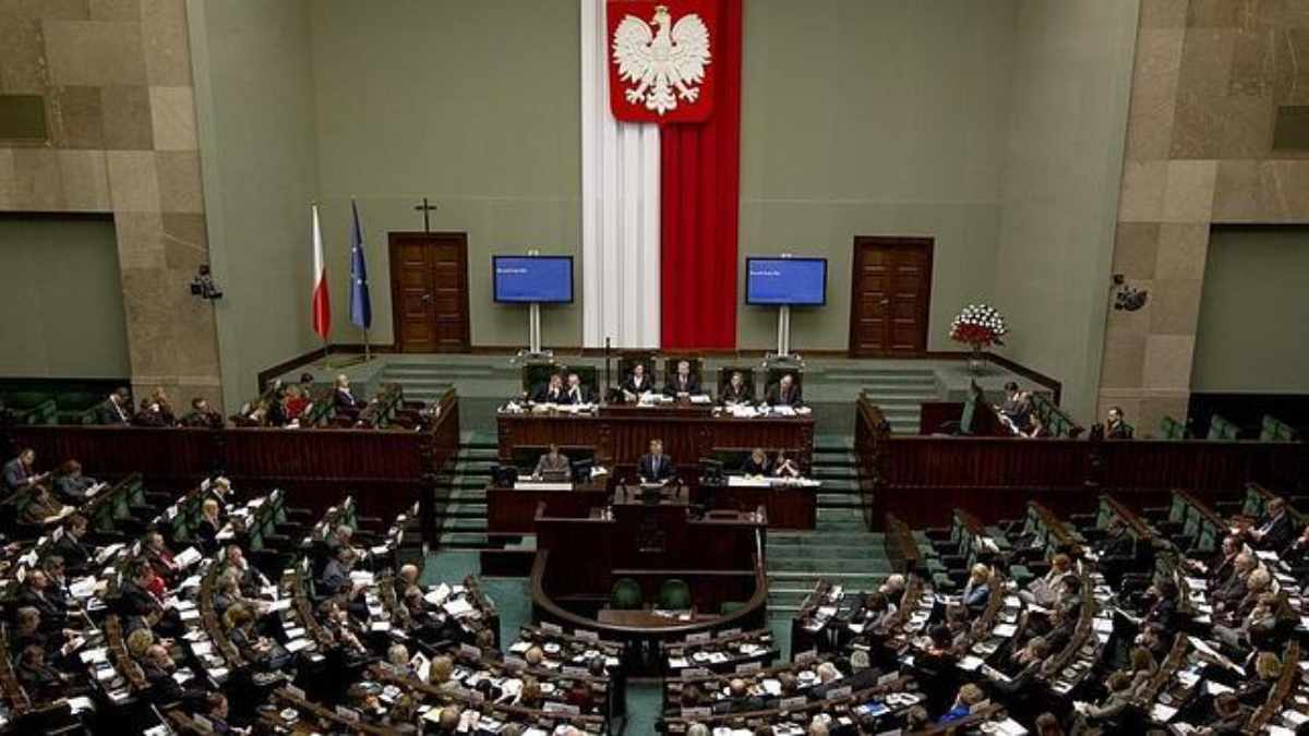 Los proyectos de ley presentados en Polonia para liberalizar el aborto superaron un primer obstáculo en el Parlamento. Foto: AFP