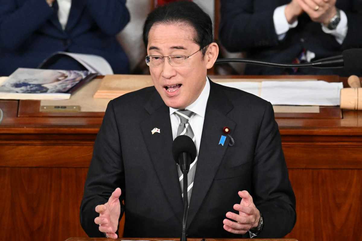 El primer ministro japonés, Fumio Kishida, pidió al Congreso estadounidense que supere sus “inseguridades” en torno al liderazgo global de EE.UU. Foto: AFP