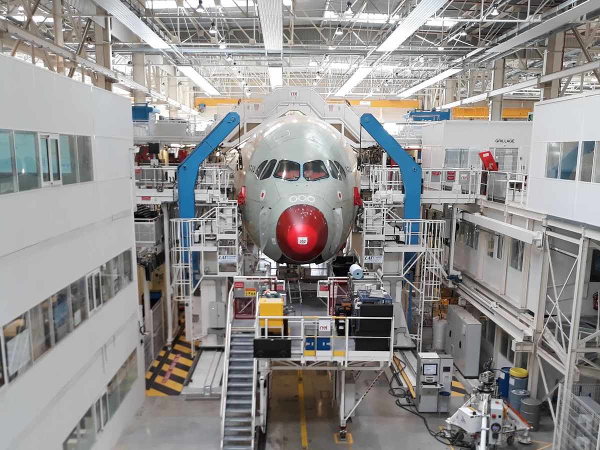 Boeing tuvo pérdidas en el primer trimestre, aunque menores a lo esperado por el mercado. Foto: AFP