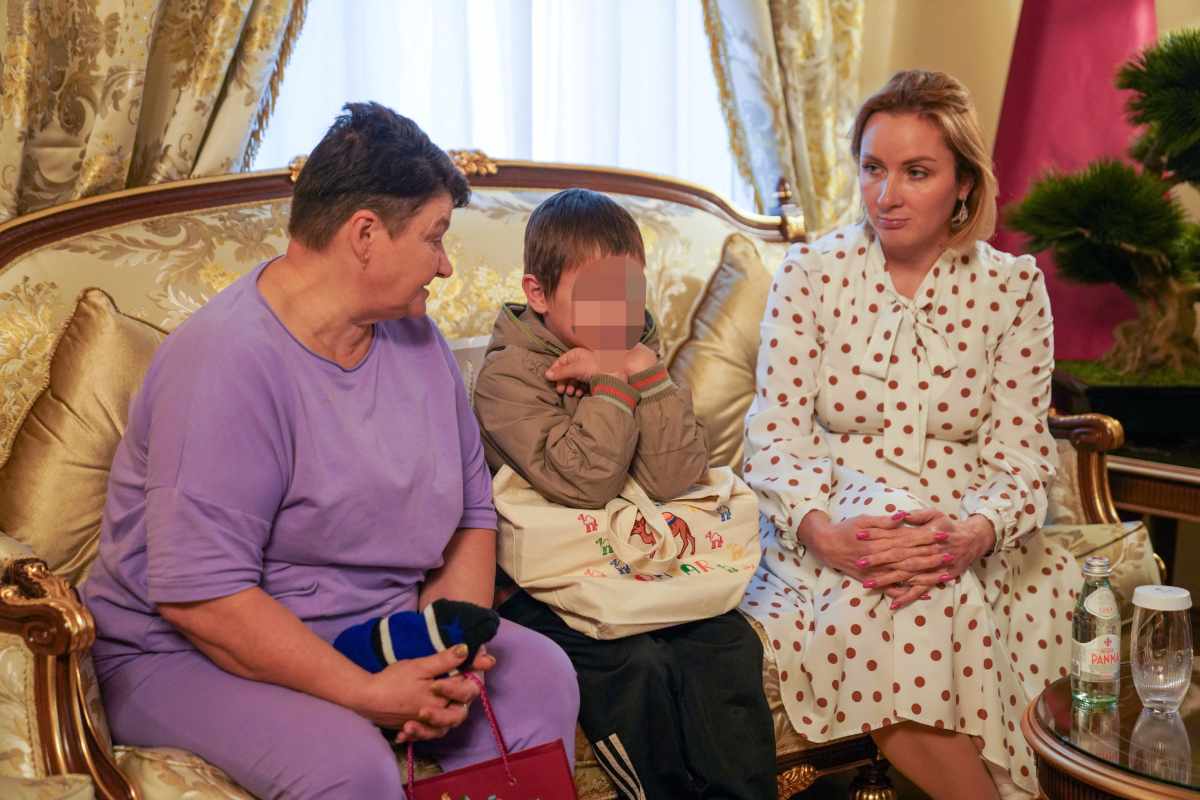 Rusia y Ucrania alcanzaron un acuerdo para canjear 48 niños desplazados por la guerra. Foto: AFP